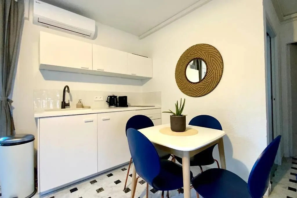 Superbe 4 Couchages Avec Terrasse - Clim - 50M De La Mer Saint-Raphaël Apartamento